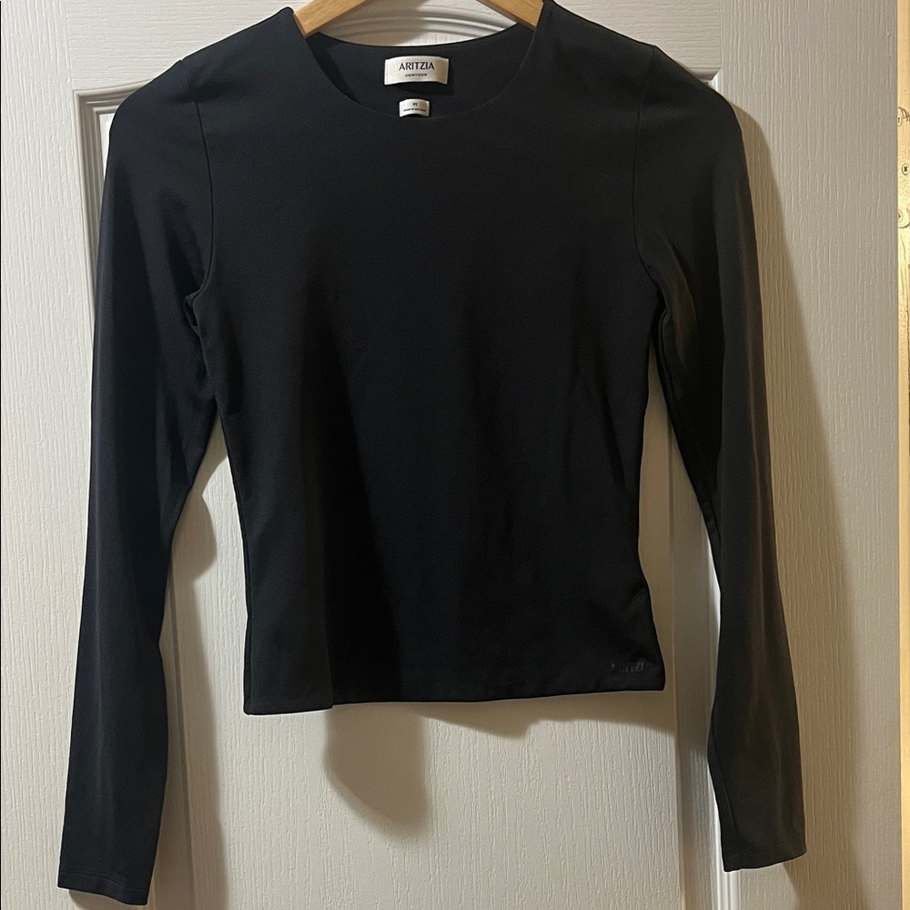 Aritzia Black Long Sleeve Contour Top size M